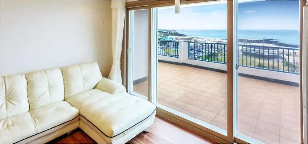 ** Hotel Yegeurina Pension Jeju South Korea
